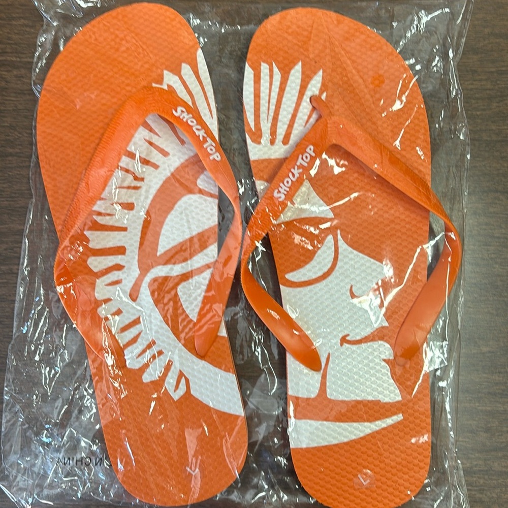 Shock Top Flip Flops sz L unisex